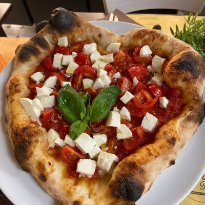 Silver_bar_caraglio_pizza_rustica